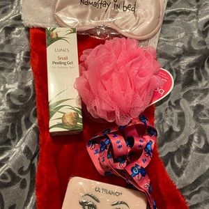 Last minute stocking start price $10 up to $35 shipping separate